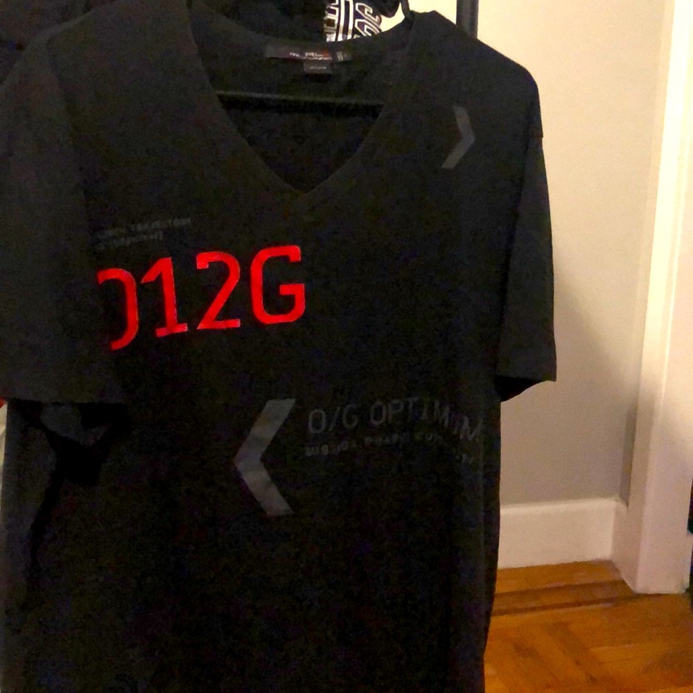 Vintage Ralph Lauren RLX v-neck graphic tee